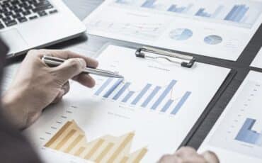 Enhancing financial efficiency with outsourcing budgeting and MIS reporting